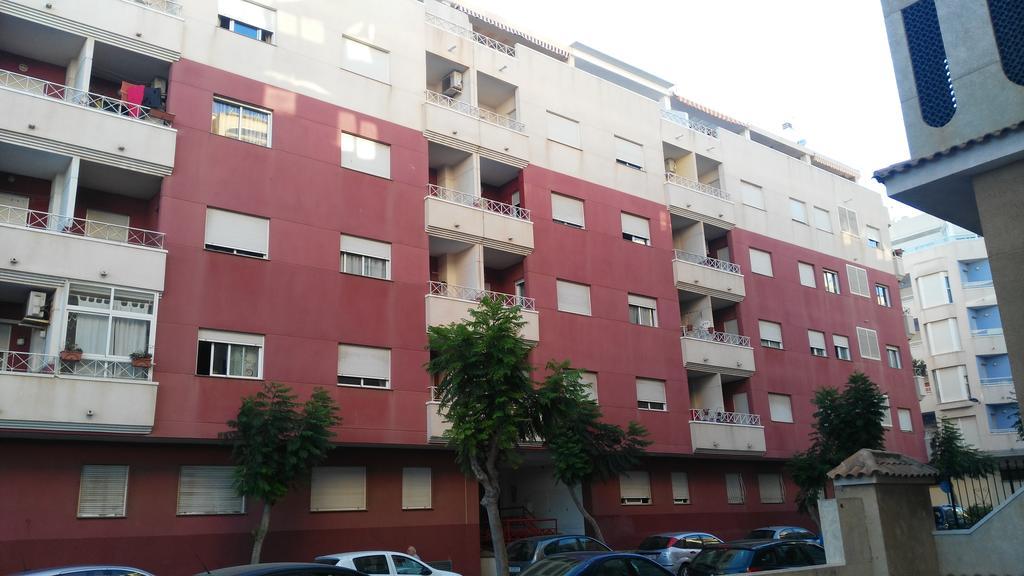 Daniela Apartament Torrevieja Ngoại thất bức ảnh