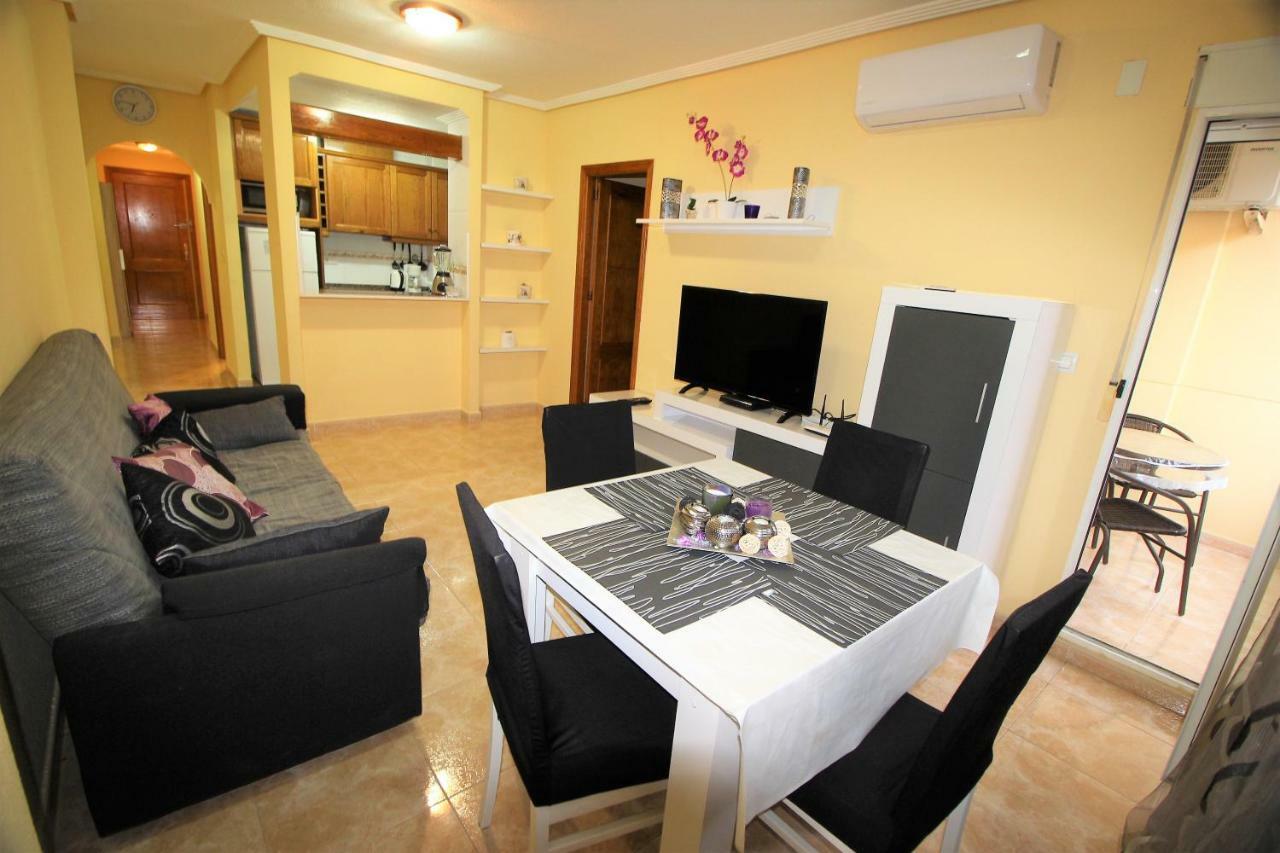 Daniela Apartament Torrevieja Ngoại thất bức ảnh